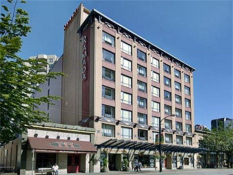 Quality Inn & Suites (Adults Only) Ванкувер Экстерьер фото